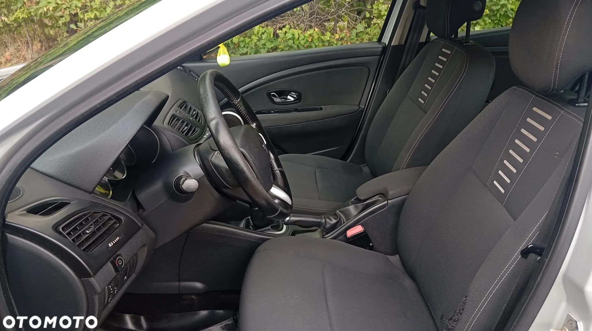 Renault Fluence - 10