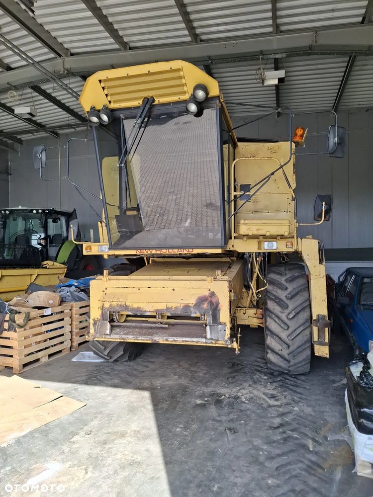 New Holland TX 34 - 8