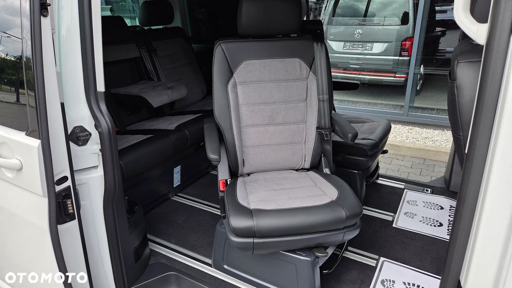 Volkswagen Multivan 2.0 TDI L1 Highline 4Motion DSG - 24