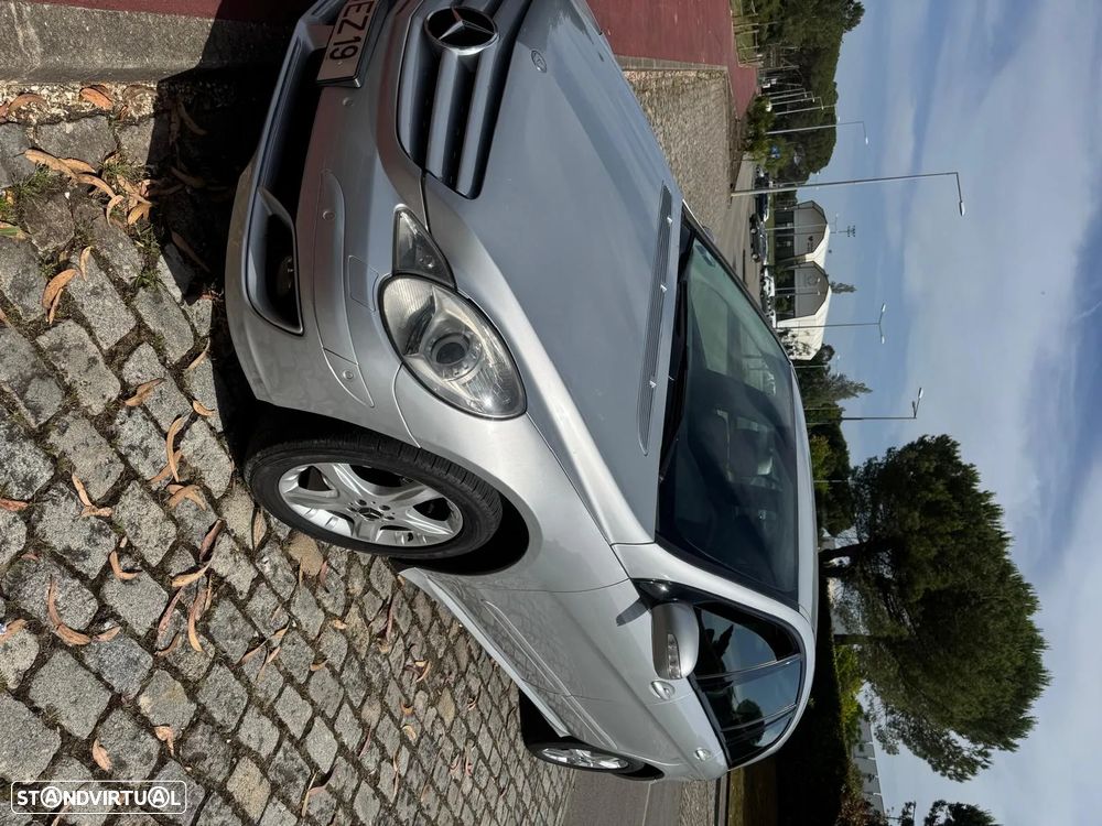 Mercedes-Benz R 320 CDI 4Matic 7G-TRONIC - 2