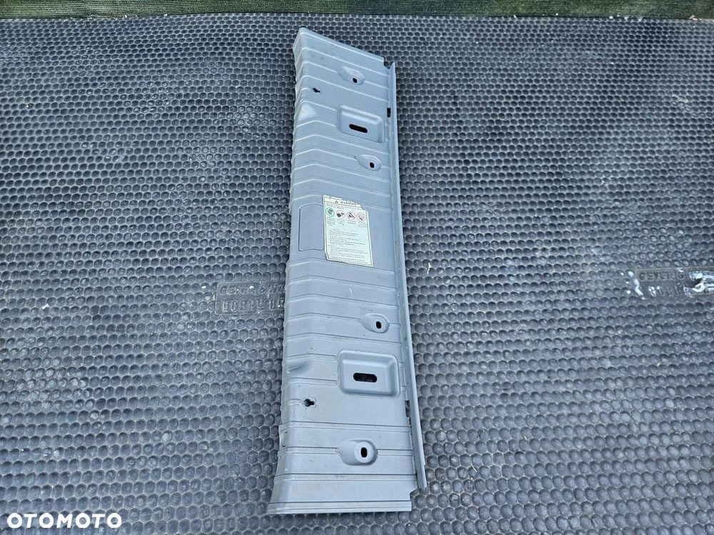 Tapicerka Klapa Osłona Klapy Pas Tylny Bagażnika Plastik BMW 3 E90 LCI 2009r - 15