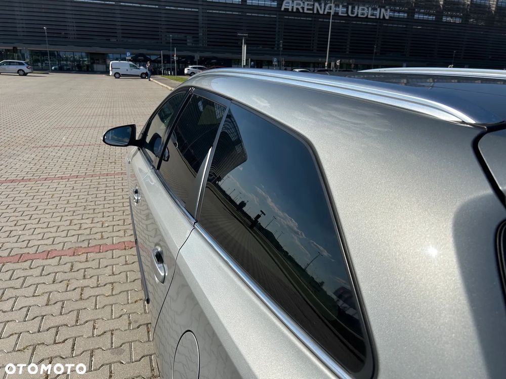 Toyota Auris 1.8 HSD Luna - 31