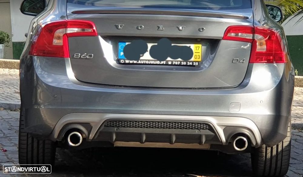 Volvo S60 2.0 D4 R-Design Geartronic - 4