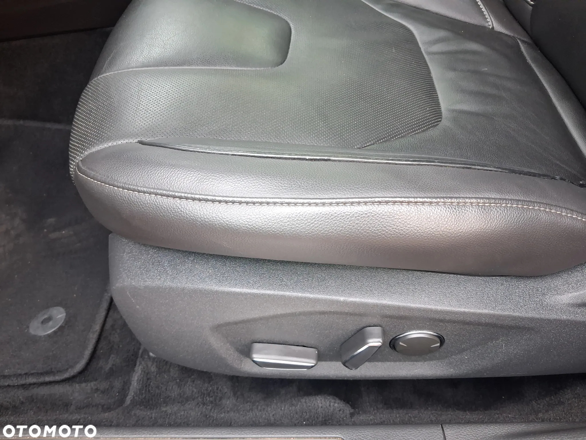 Ford Mondeo 2.0 EcoBlue Titanium - 17