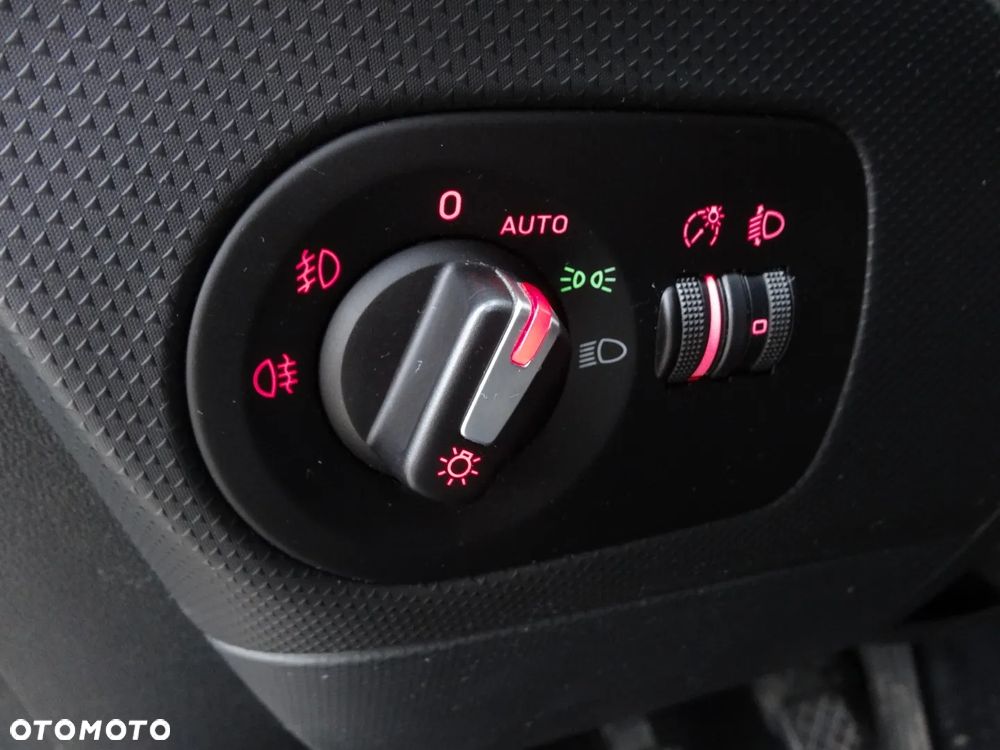 Seat Leon 1.4 TSI Start&Stop I-Tech - 30