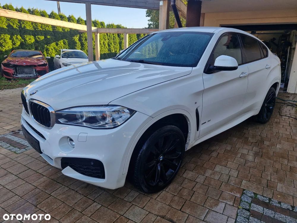 BMW X6 xDrive40d M Sport - 12