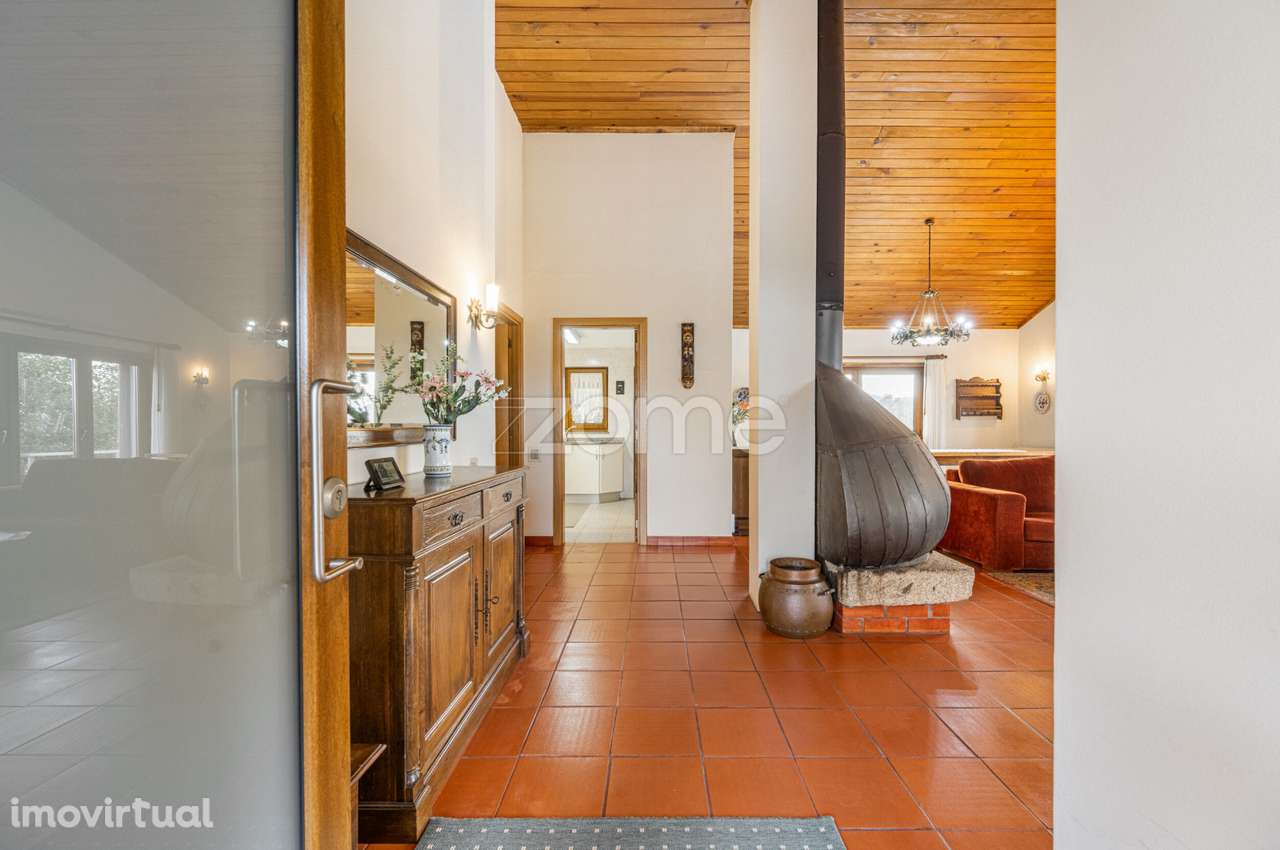 Moradia T4, Chalé de Montanha, lote de 2100 m2,vista rio, V.N.Cerve... - Grande imagem: 4/43