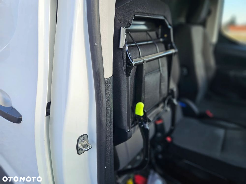 Toyota Proace  City, Salon Polska, 3 osobowy - 15