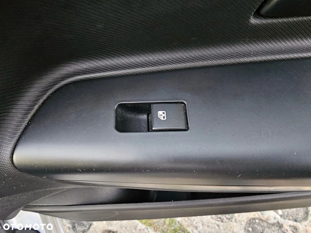 Kia Ceed - 21