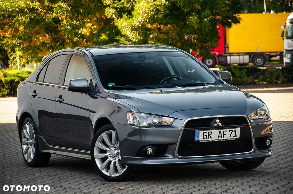 Mitsubishi Lancer 1.8 Intense - 2