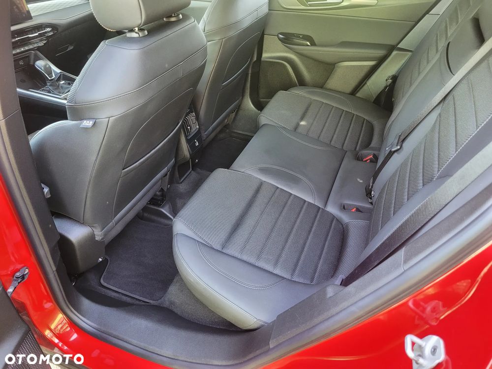 Alfa Romeo Tonale 1.5 T4 GSE mHEV TI DCT - 31