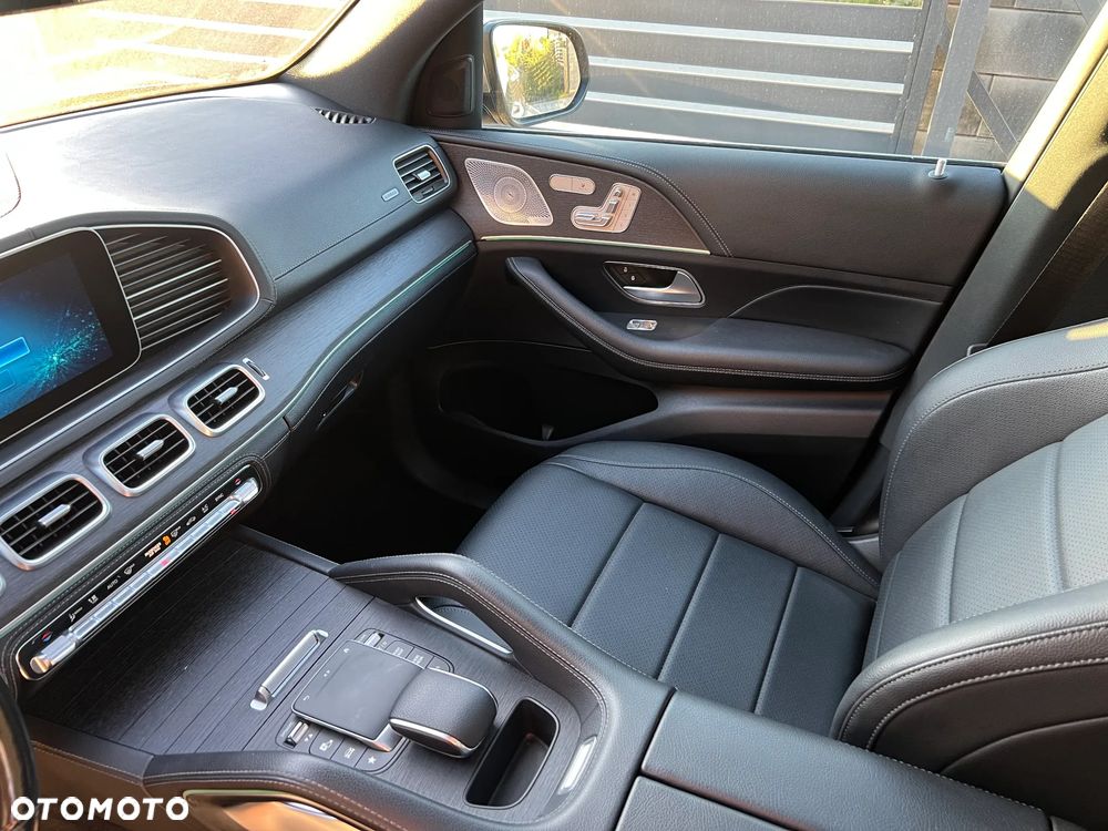 Mercedes-Benz GLE - 13