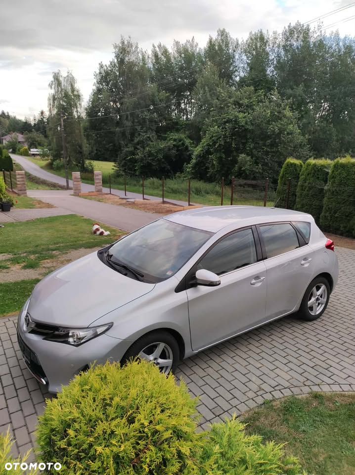 Toyota Auris 1.4 D-4D - 2