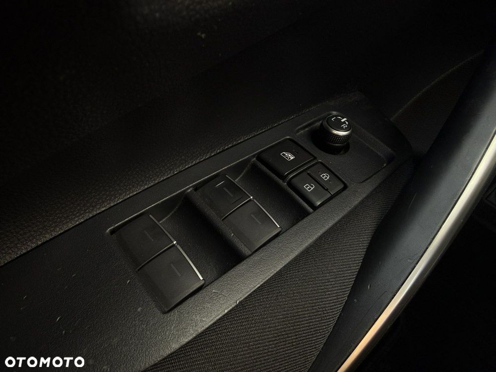 Toyota Corolla 1.5 Comfort MS - 33