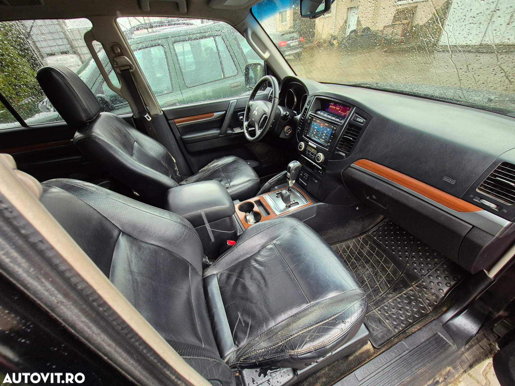 Mitsubishi Pajero LWB 3.2 DI-D Instyle A/T - 7