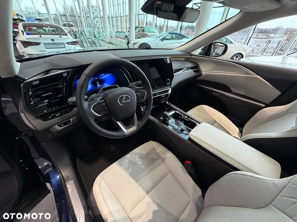 Lexus RX 350h F Sport Design - 12