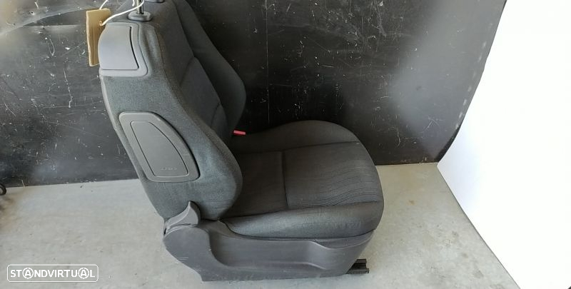 Banco Fte Dto Peugeot 207 (Wa_, Wc_) - 5