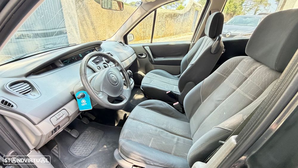 Renault Scénic 1.5 dCi Confort Dynamique - 15