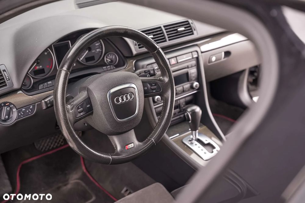 Audi S4 Limousine - 35