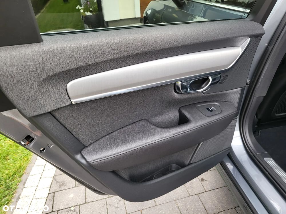 Volvo S90 D4 Momentum - 24