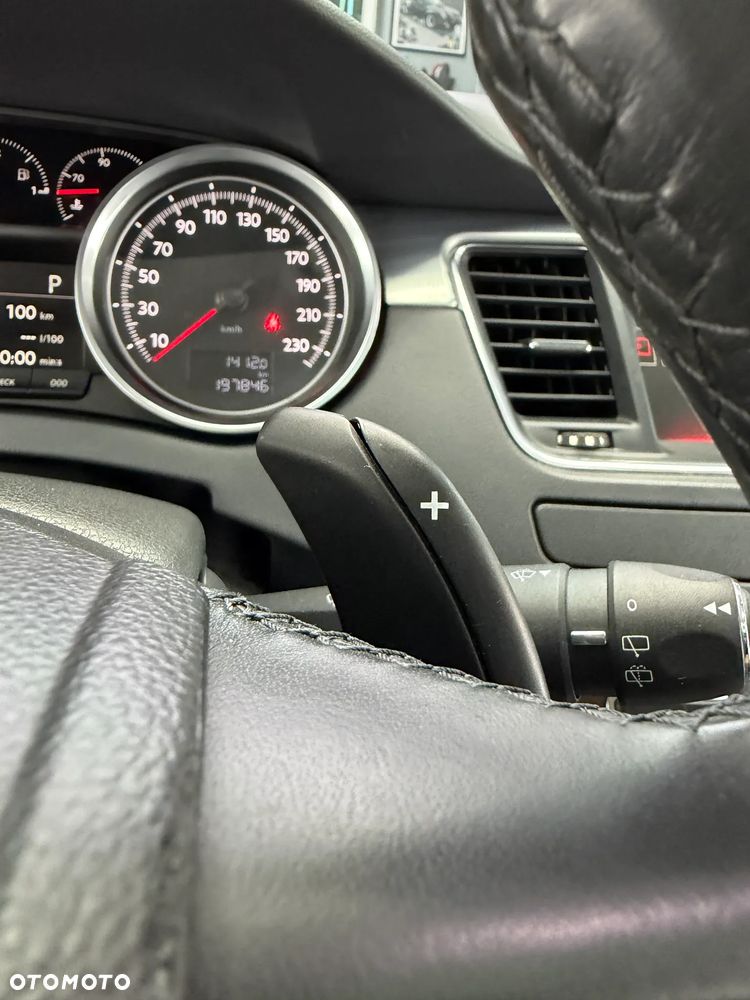 Peugeot 508 BlueHDi 180 EAT6 Stop&Start GT - 31