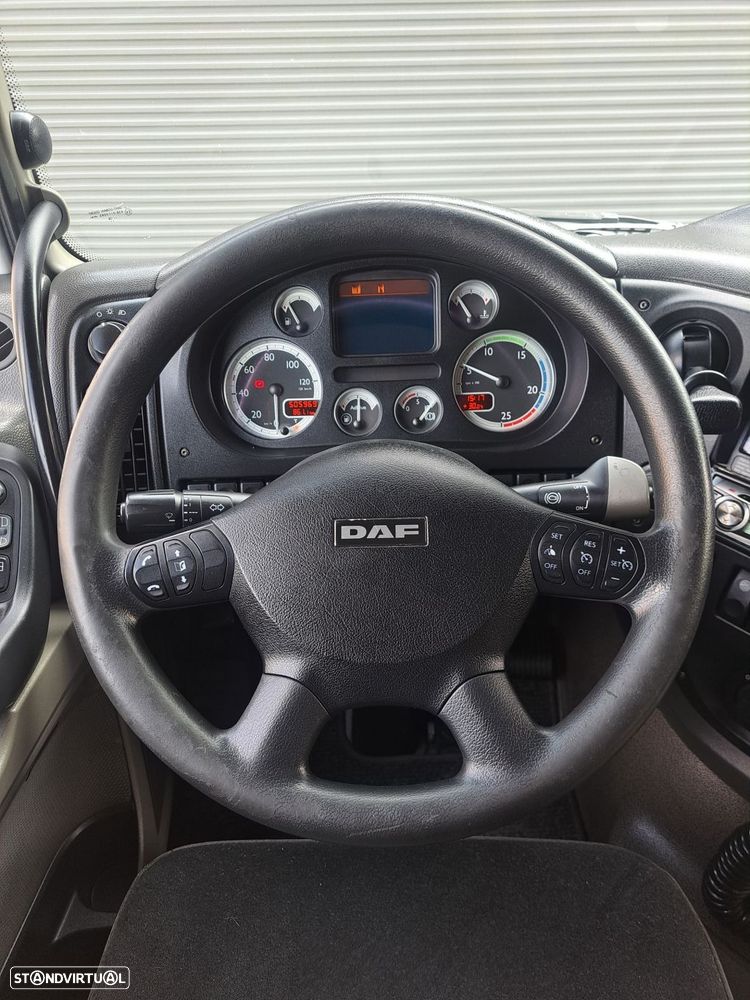 DAF XF 410 - FAXF 105 19T C/ Plataforma Caixa Isotérmica - 6