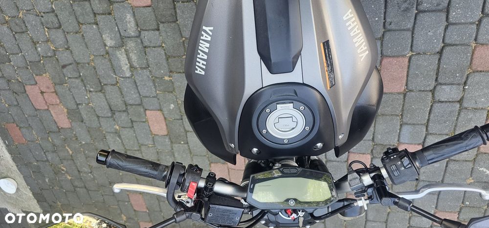 Yamaha MT - 15
