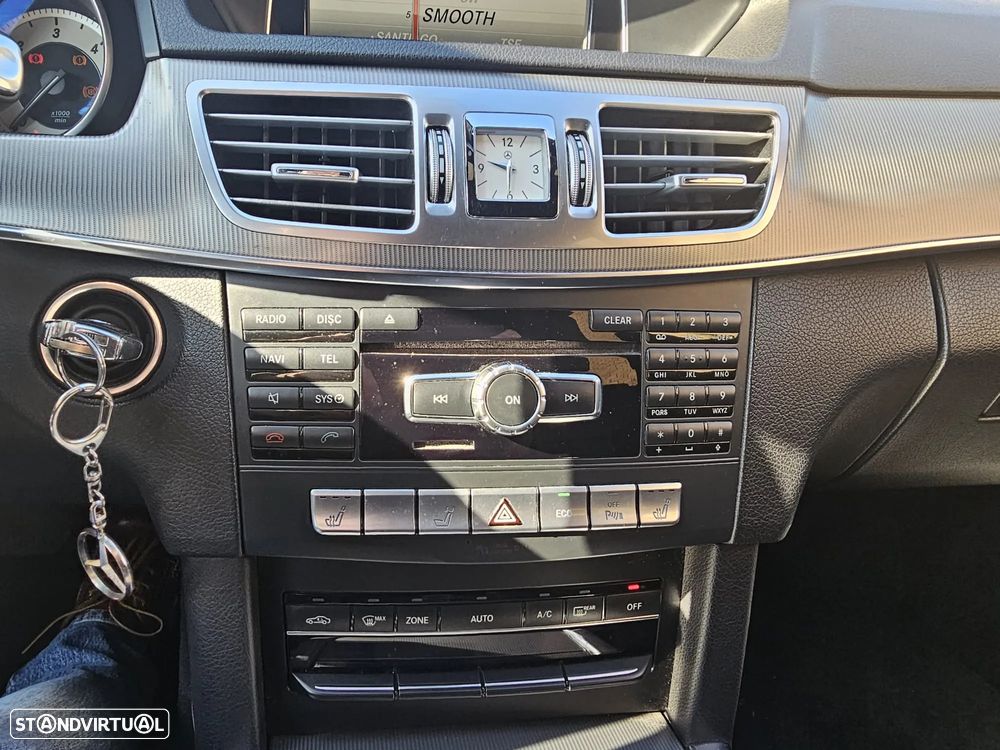 Mercedes-Benz E 220 CDI Auto Avantgarde - 12