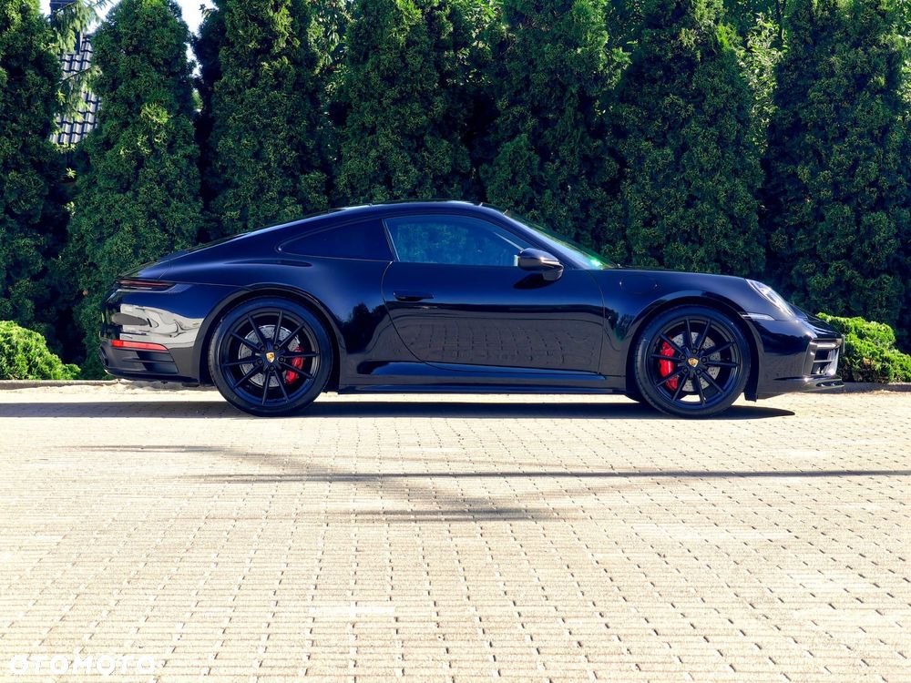 Porsche 911 Carrera S - 11
