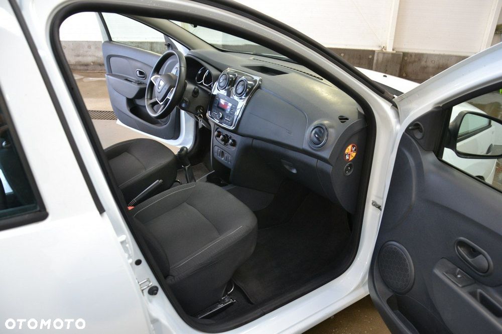 Dacia Sandero - 24