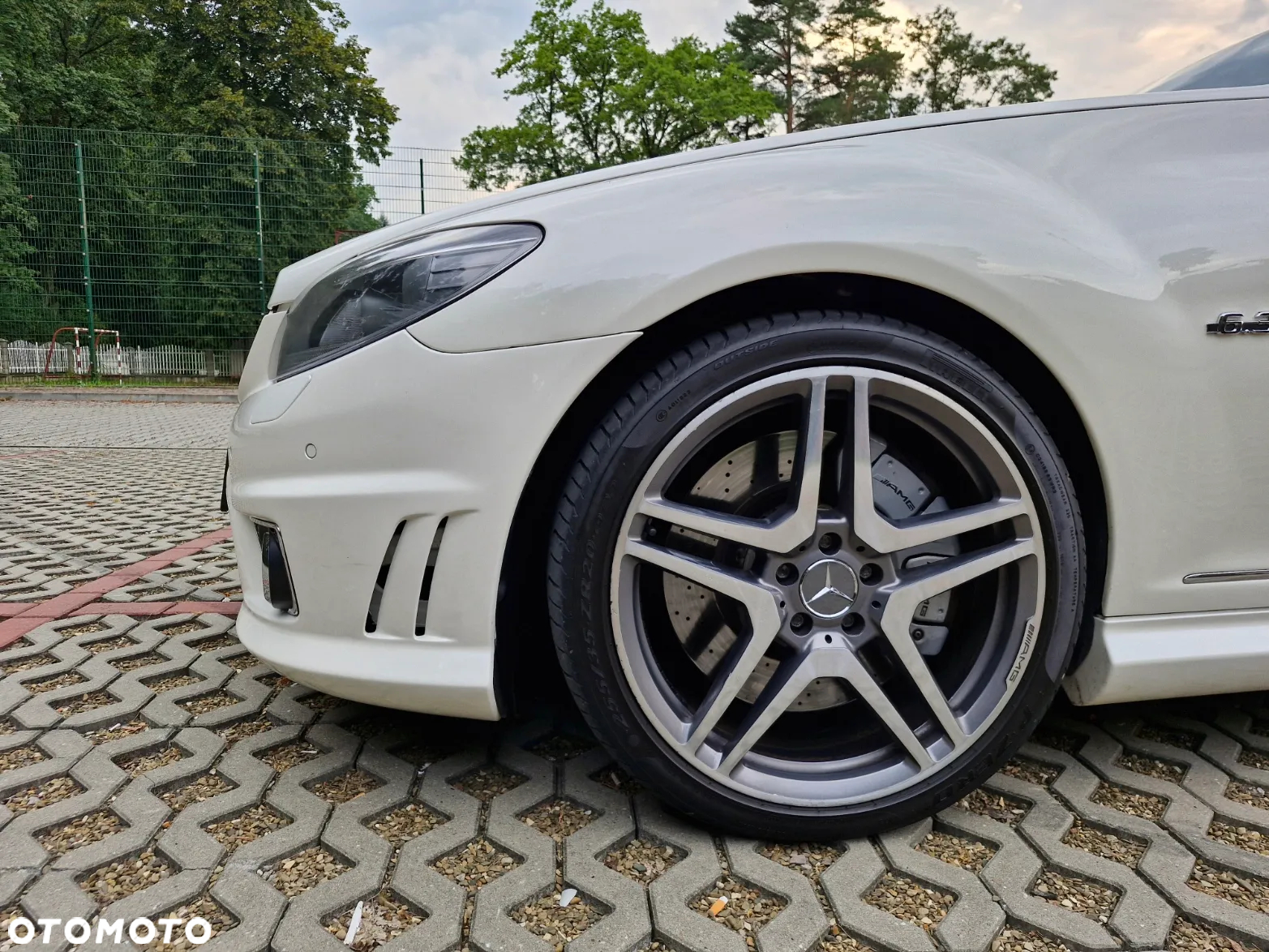 Mercedes-Benz CL 63 AMG - 6