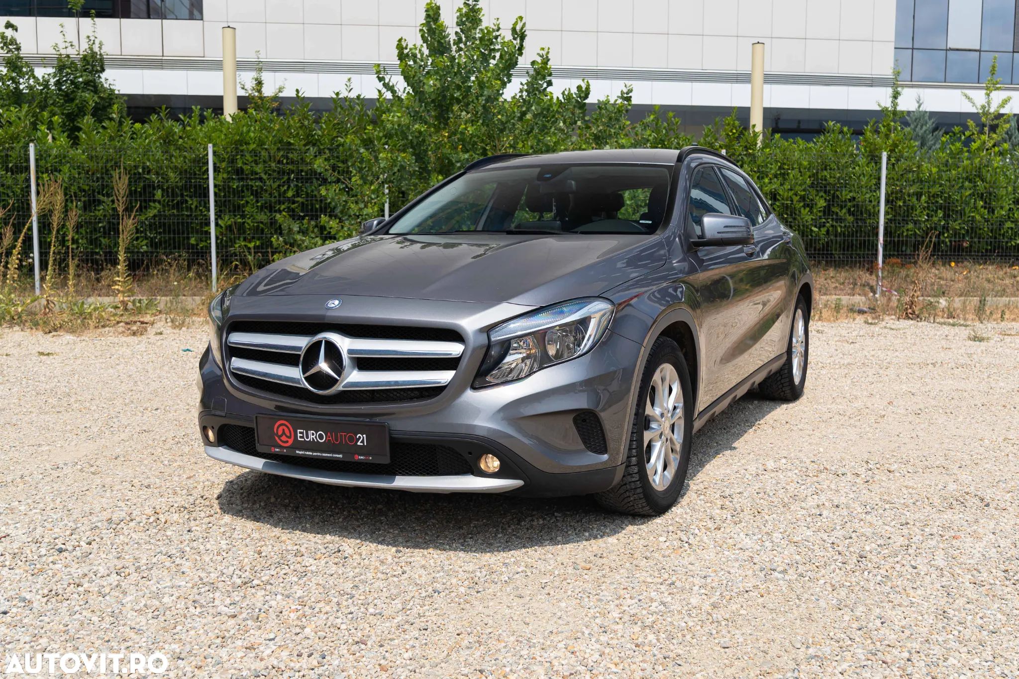 Mercedes-Benz GLA 180 d - 1
