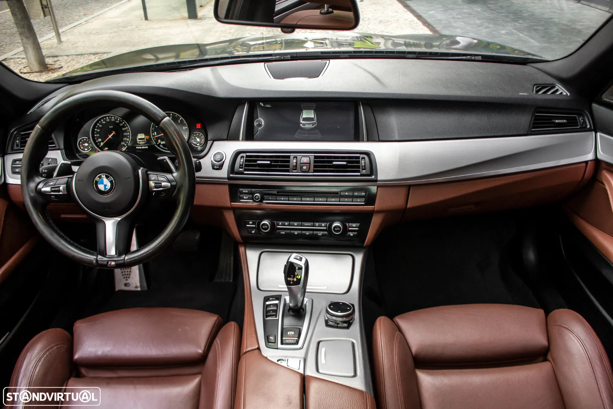 BMW 520 i Pack M Auto - 41