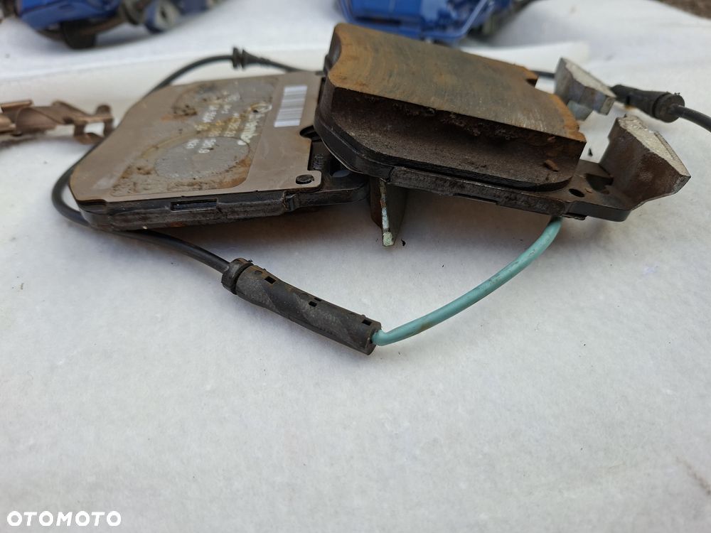 BMW g30 g31 g32 hamulce Mpakiet zestaw 100% orginał tarcze kolcki i zaciski!! - 30