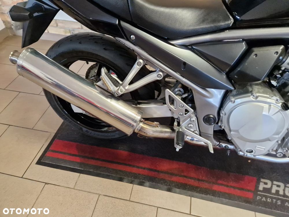 Suzuki Bandit - 28
