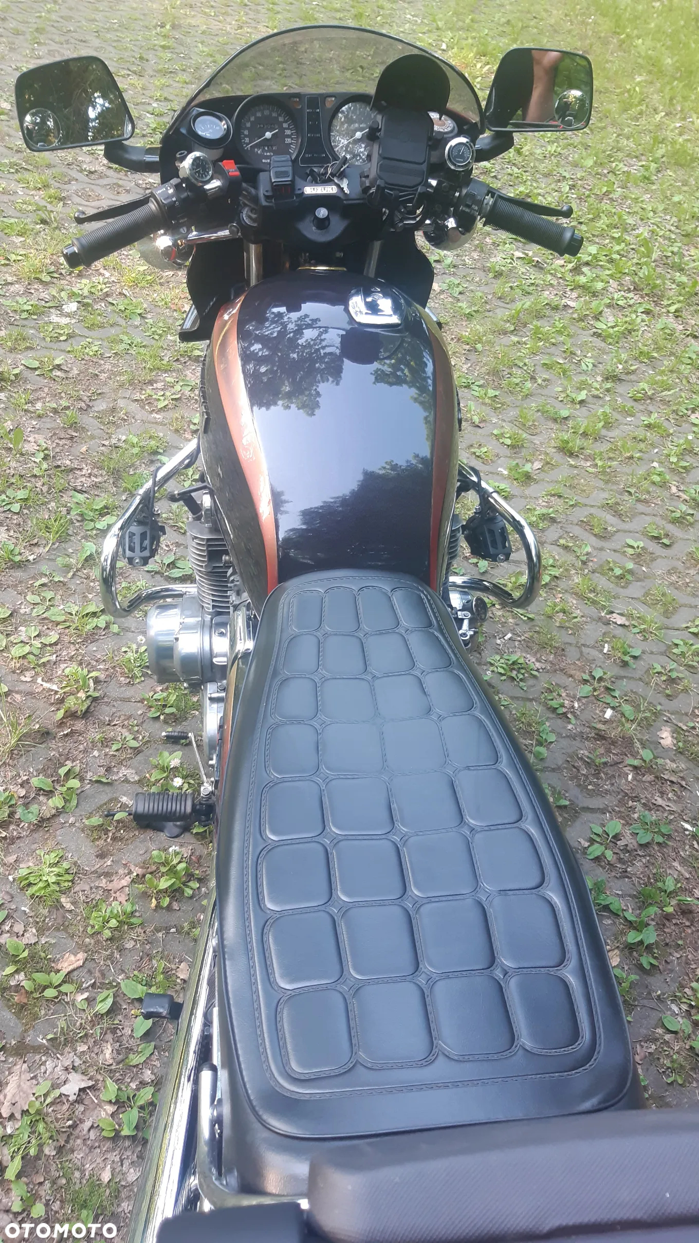 Suzuki GS - 9