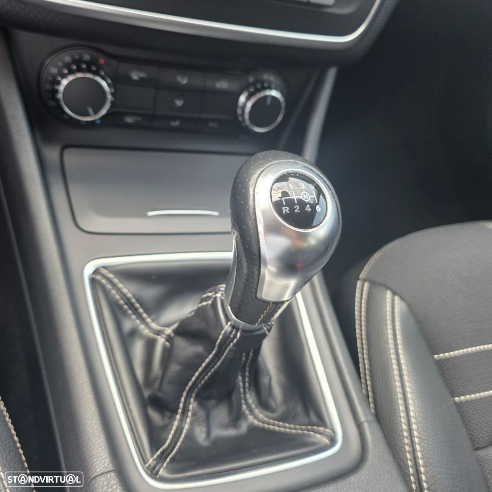 Mercedes-Benz A 180 - 26