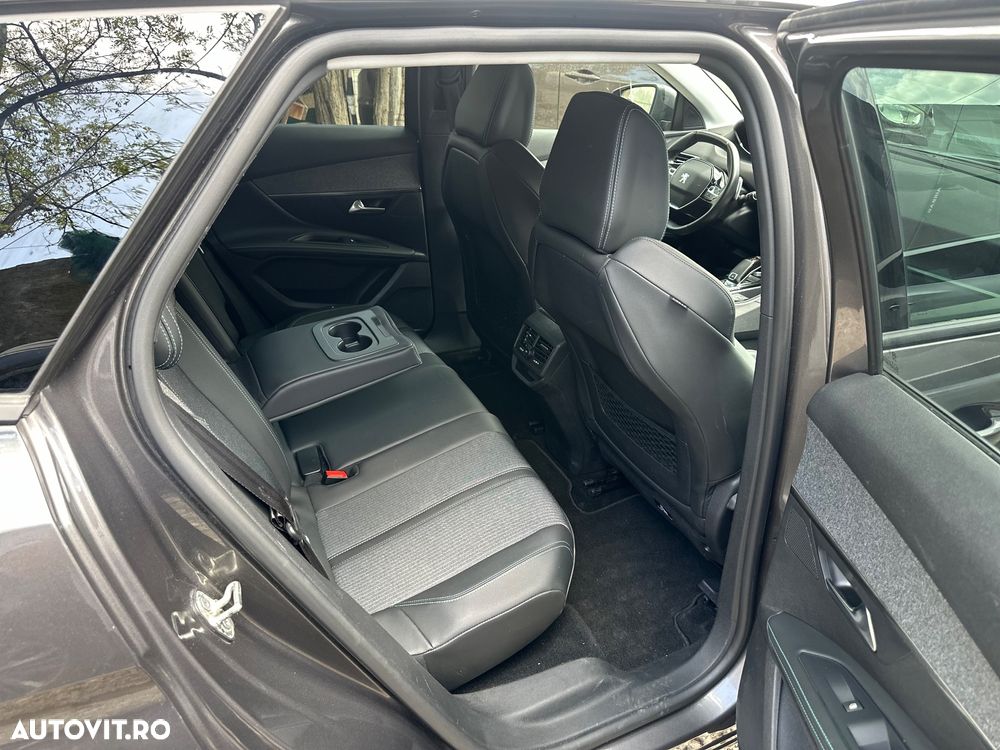 Peugeot 3008 1.5 BlueHDI 130 EAT8 Active Pack - 13