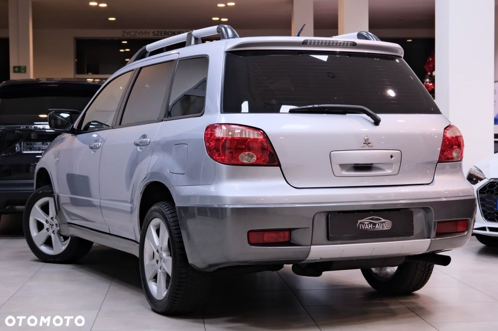 Mitsubishi Outlander 2.0 Comfort - 10