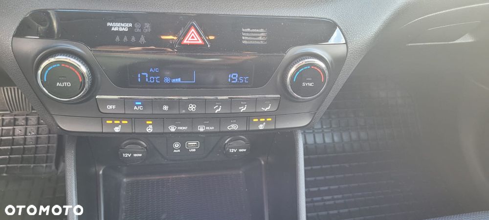 Hyundai Tucson 1.6 GDI BlueDrive Comfort 2WD - 21