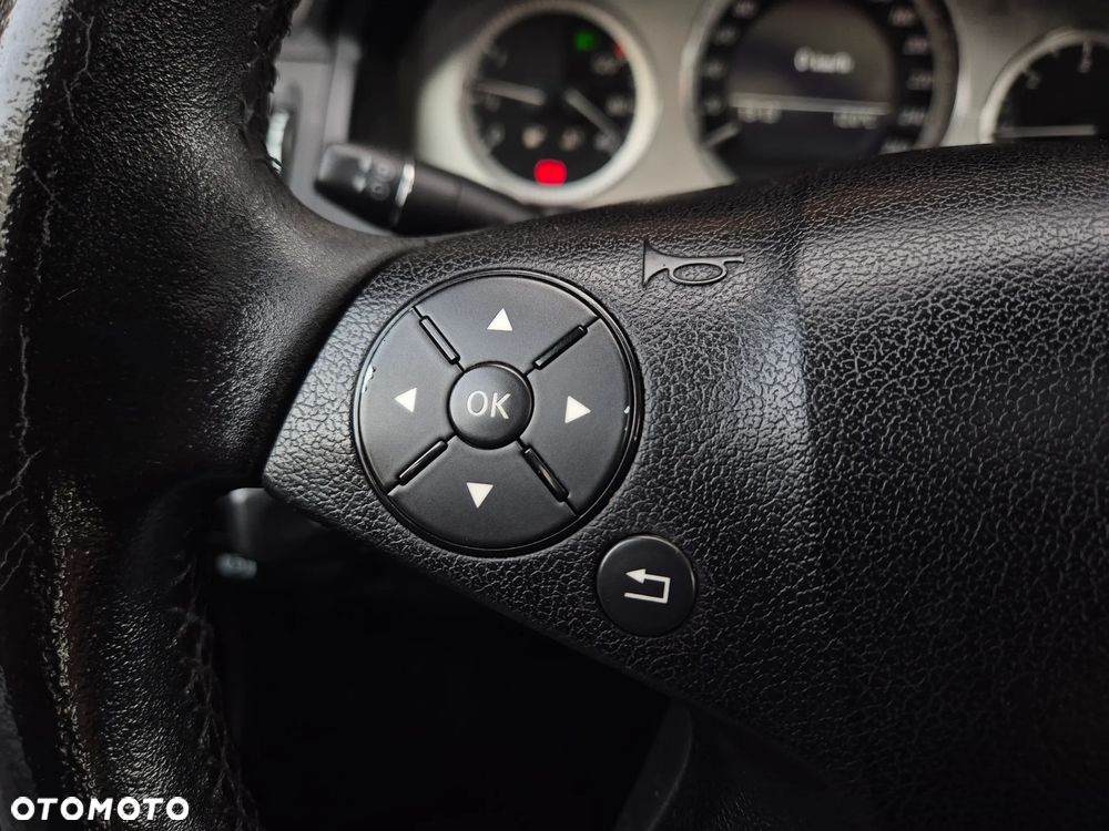 Mercedes-Benz Klasa C 200 CDI Avantgarde - 13