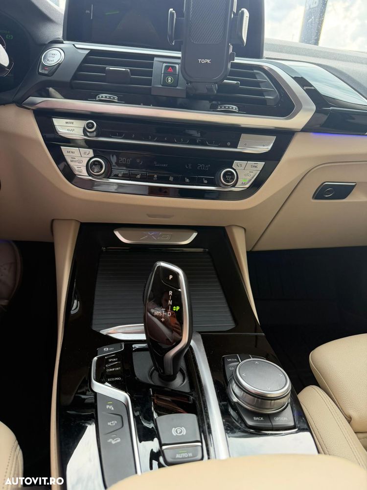 BMW X3 xDrive20d Aut. - 10