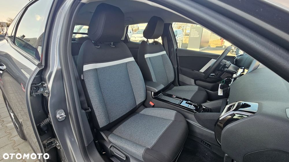 Citroën C4 1.2 mHEV You eDCT6 - 12