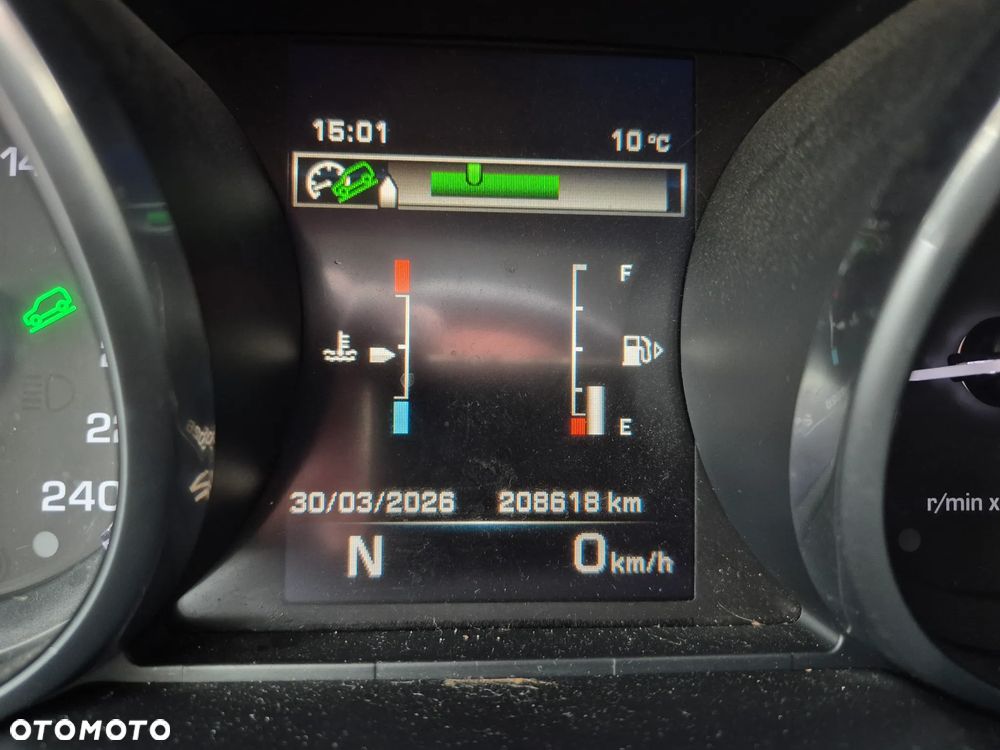 Land Rover Discovery Sport SD4 HSE Luxury - 16