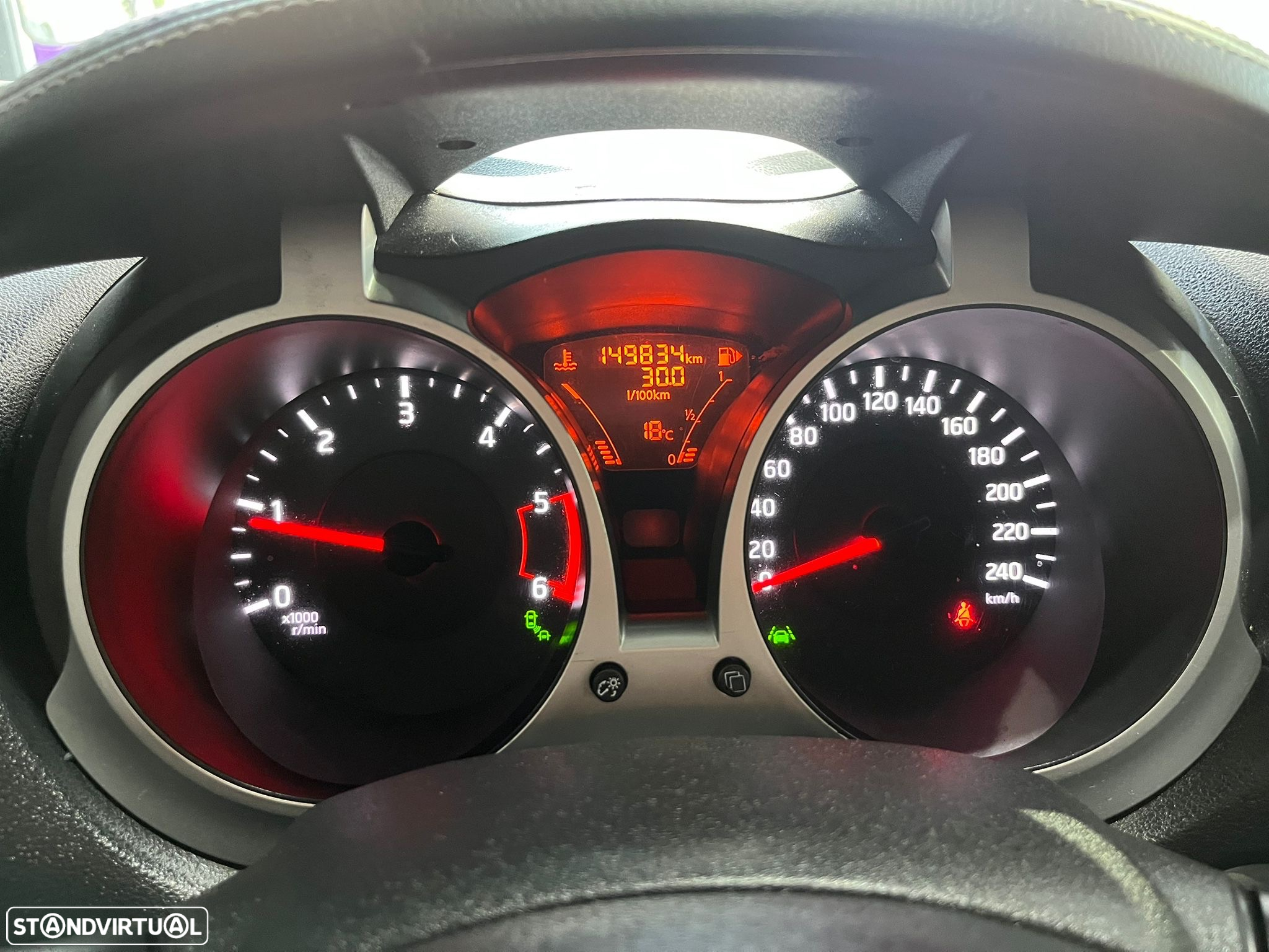 Nissan Juke 1.5 dCi Acenta Connect - 19
