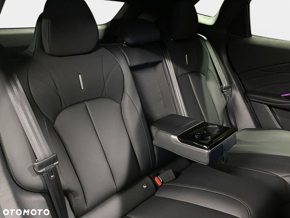 Omoda 7 1.5 T-GDi Super Hybrid Luxury - 17
