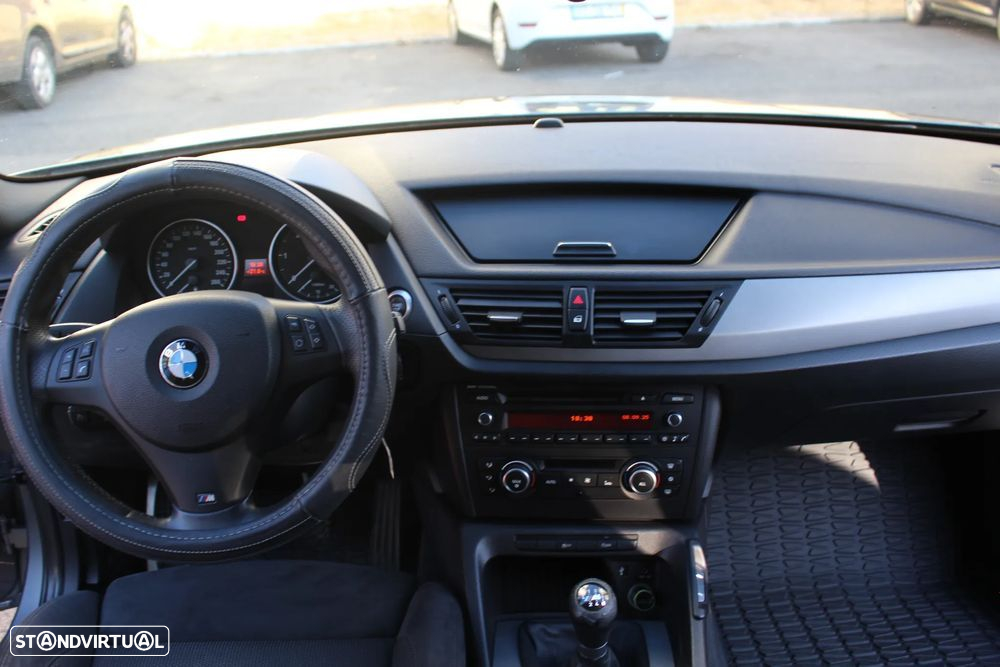 BMW X1 18 d sDrive Pack M - 15