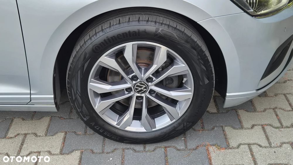 Volkswagen Passat 2.0 TDI EVO Business DSG - 17