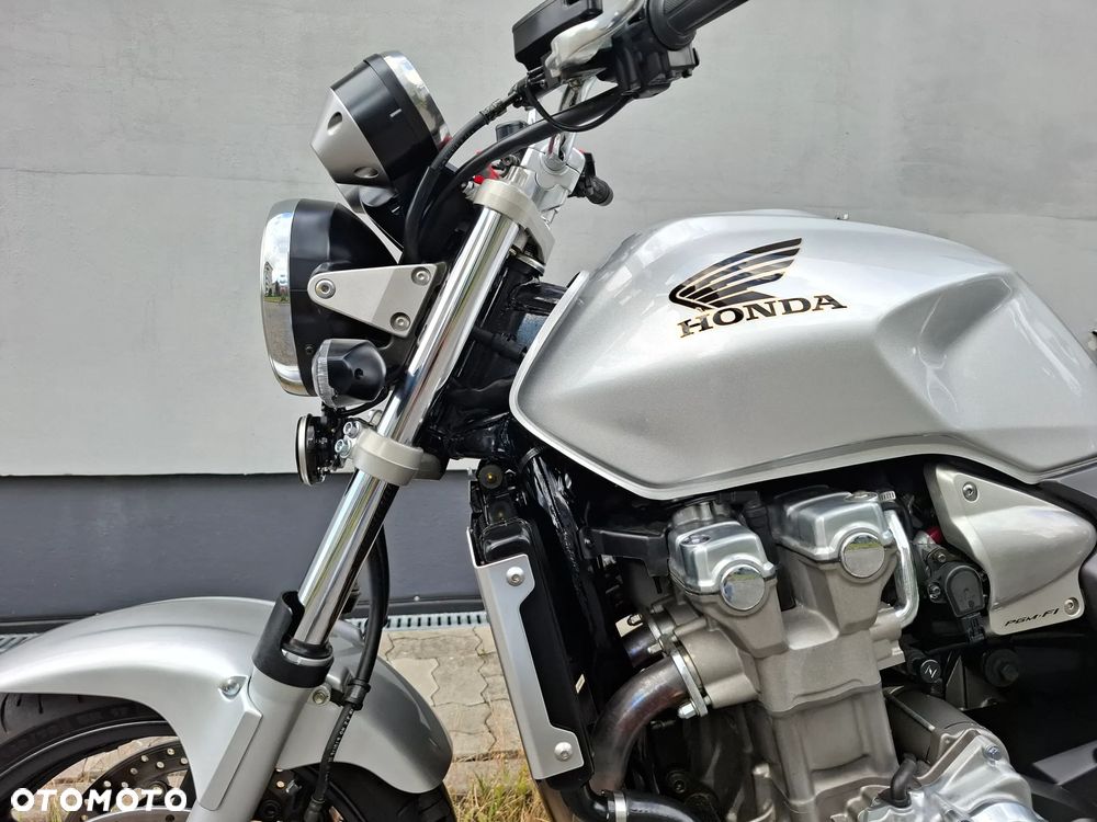 Honda CB - 26