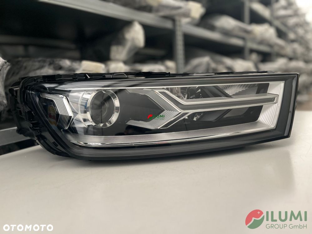 AUDI Q7 Xenon Reflektor Prawy 4m0941006